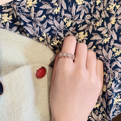 Personalized Instagram-Style Flower Ring | High-Sense Index Finger Statement Ring | Trendy Minimalist Open-Adjustable Floral Ring | Luxury-Label Sculpted Rose Ring | 2026 High-Fashion Radiant Women’s Jewelry
