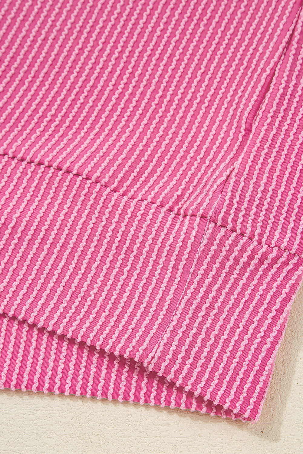 Threaded Pear Bonbon Spiral Ribbed Exposed Seam Detail Plus Size Long Sleeve Top