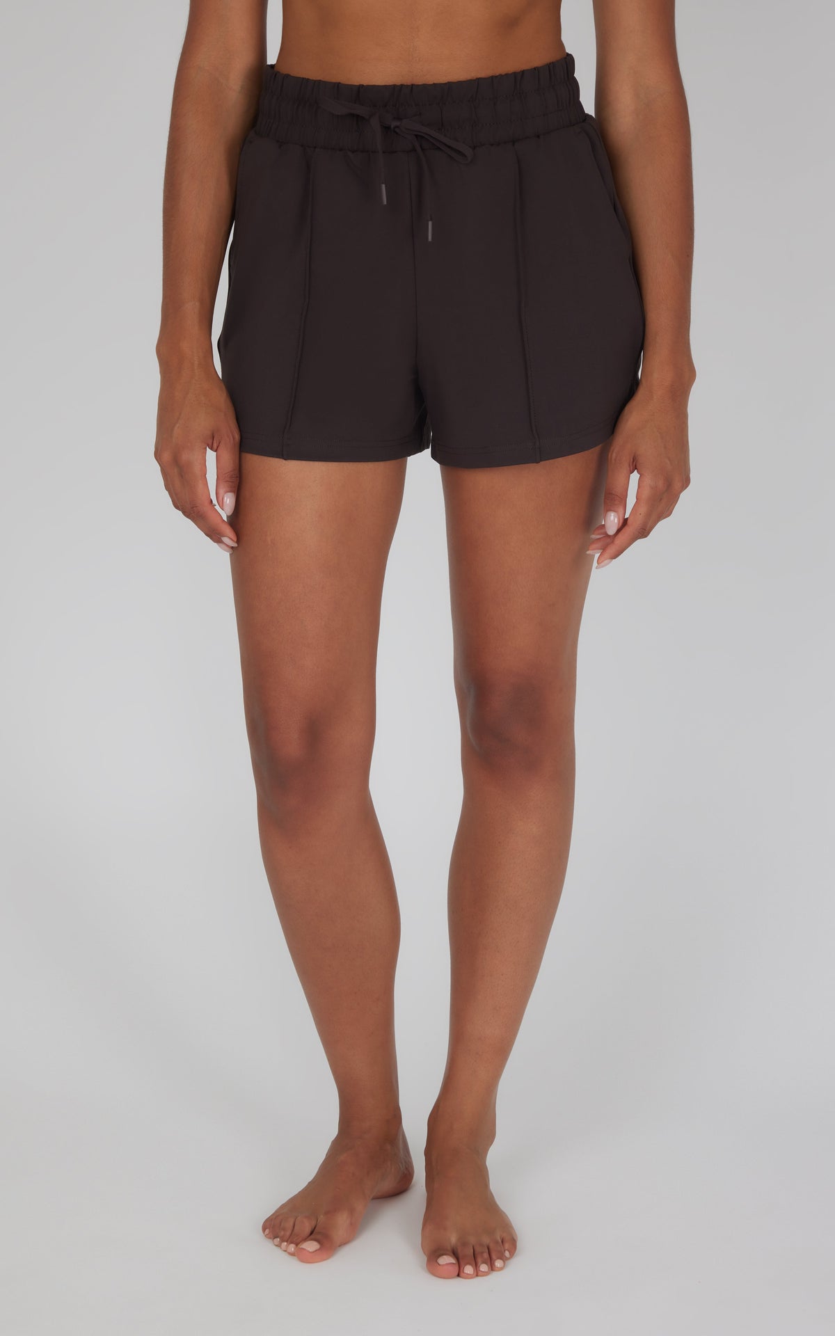90 Degree by Reflex Lux City Life 4" Short