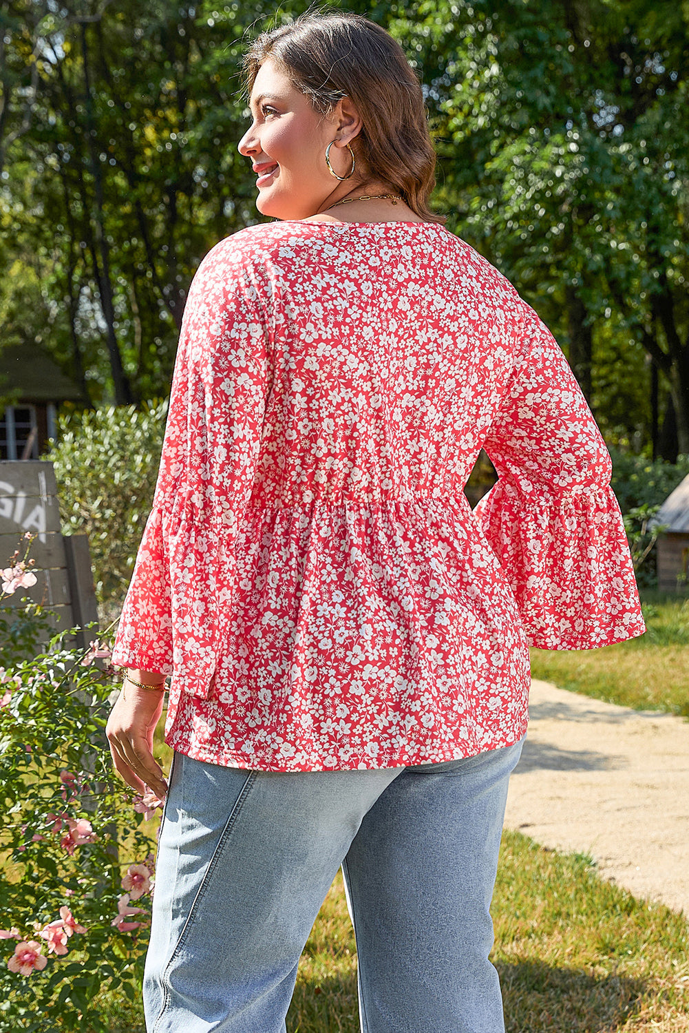 Threaded Pear Lena Plus Size Floral V Neck Blouse