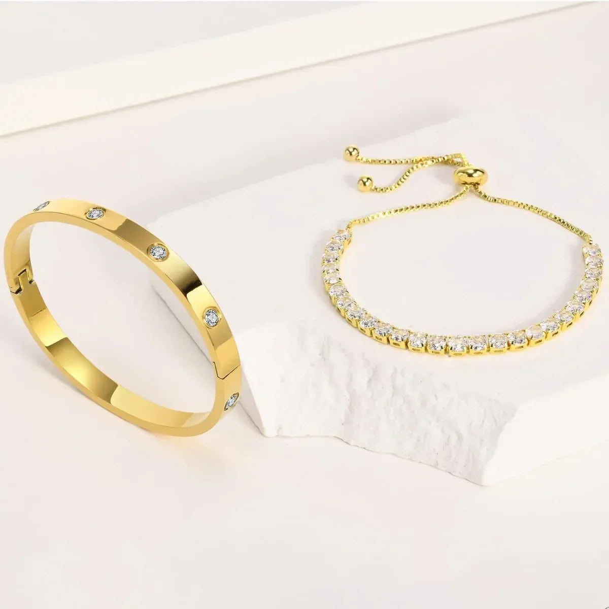 Elegant Sparkling Bangle Bracelet 2-Piece Set