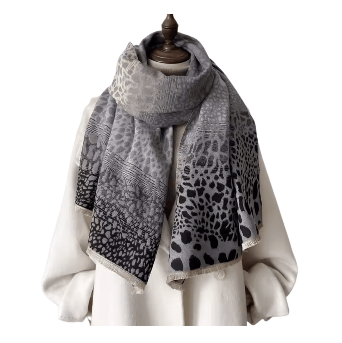 Elegant Gradient Leopard Print Scarf