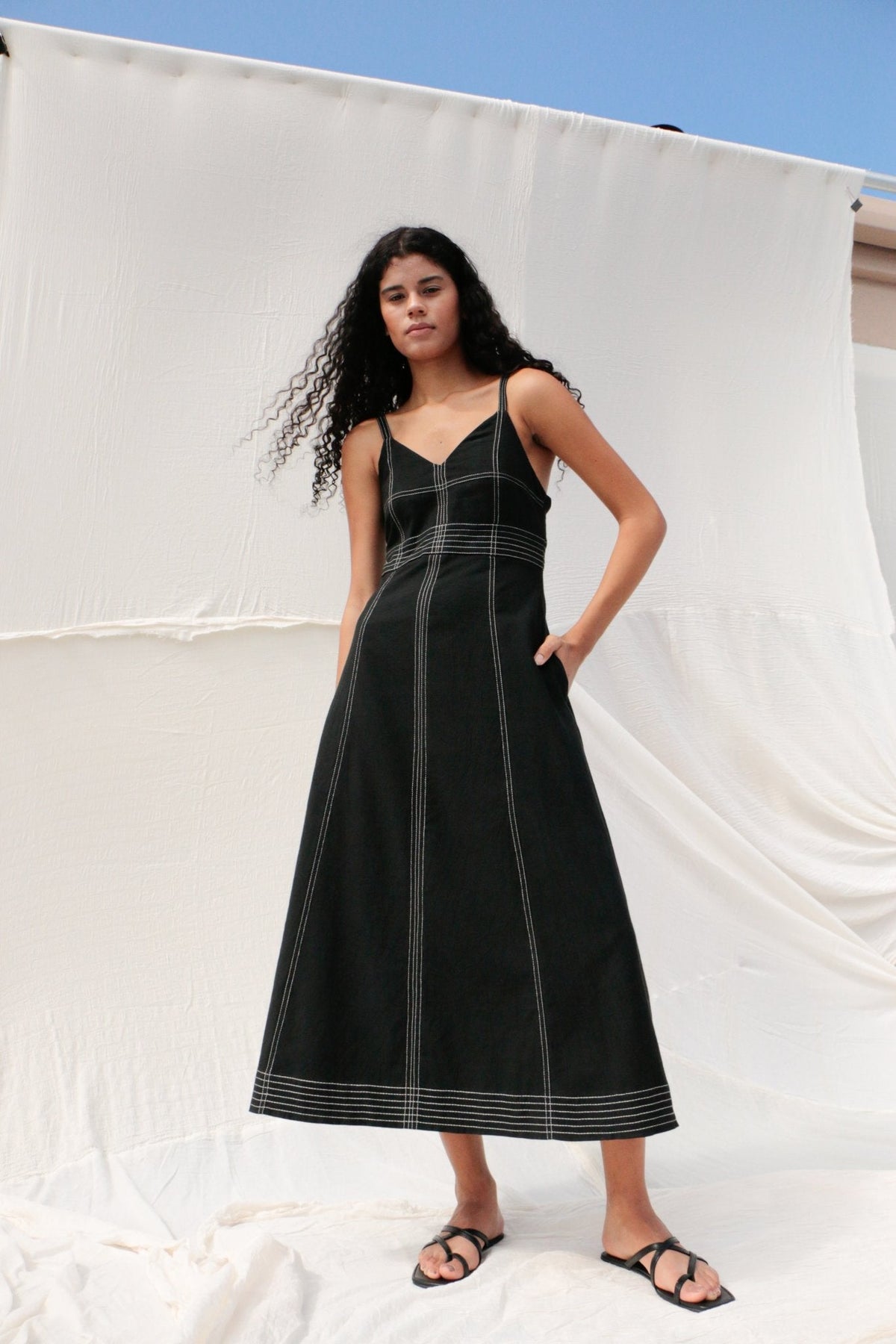 Eva Maxi Dress (Black)