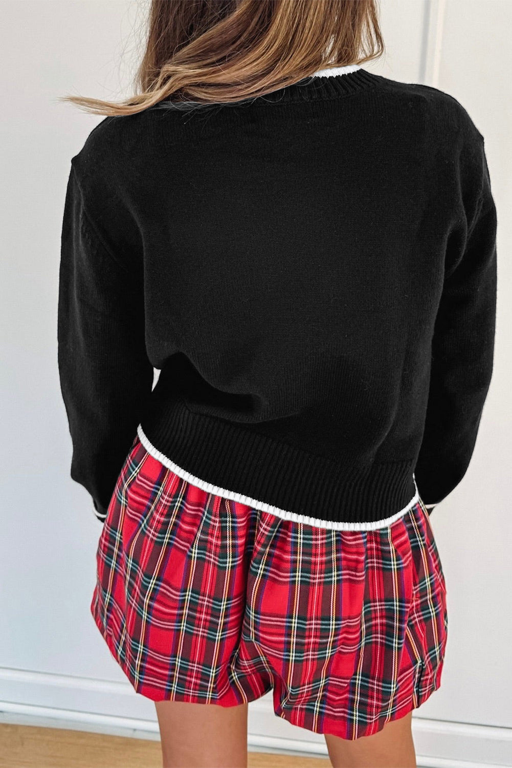 Threaded Pear Malaysia accent Holiday Cropped Sweater