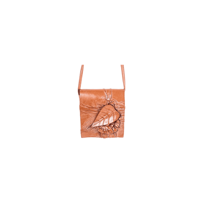 La Chic Women's Handcrafted Leather Leaf Accent Crossbody Bag