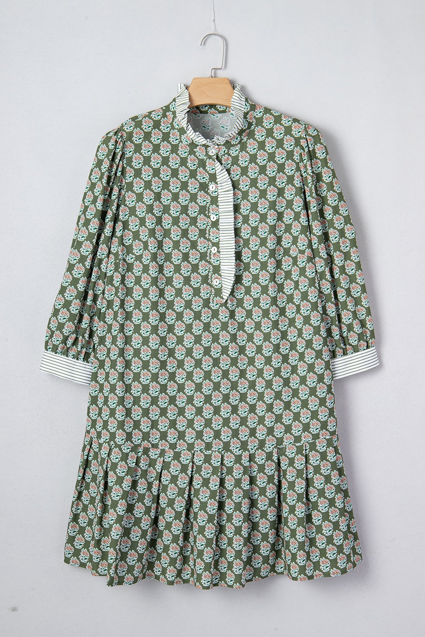 Threaded Pear Olivia 4 Sleeve Floral PLUS Dress