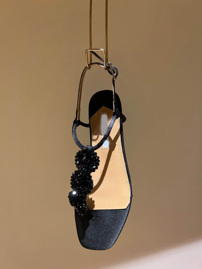 Women’s Crystal String Beads Flat Sandals | Elegant Jeweled Summer Beach Shoes | Modern Sparkling Open-Toe Boho Flats | Trendy Crystal-Embellished Strappy Sandals | 2026 Luxury Vacation Footwear