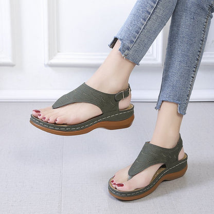 Women’s Casual Wedge Heel Flip-Flops | Solid Color Summer Platform Sandals | Comfortable Beach Thong Sandals with Arch Support | Lightweight Outdoor Wedge Sandals