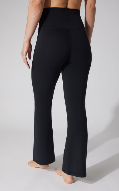90 Degree by Reflex Lux Sophia 29.5" Crossover Flare Pant