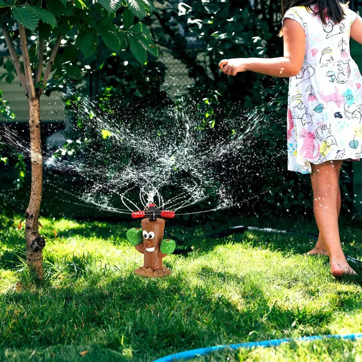 Cute Cartoon Outdoor Sprinkler Toy