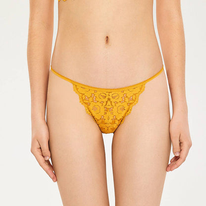 Floral Lace Low-Rise Breathable Panty