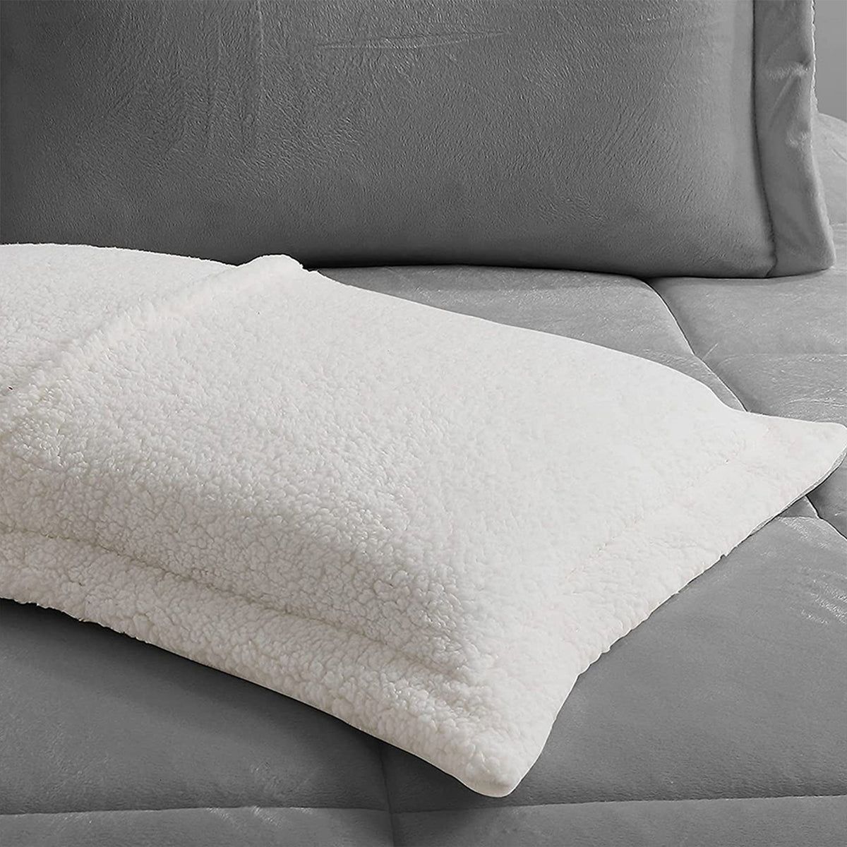 Elegant Comfort 3-Piece Micro-Suede Reversible Sherpa - Solid Color Design Comforter Set