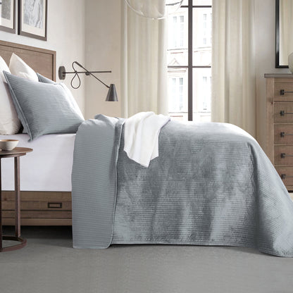 Elegant Comfort 3-Piece Velvet Corduroy Stripe Quilted Bedspread Coverlet Set