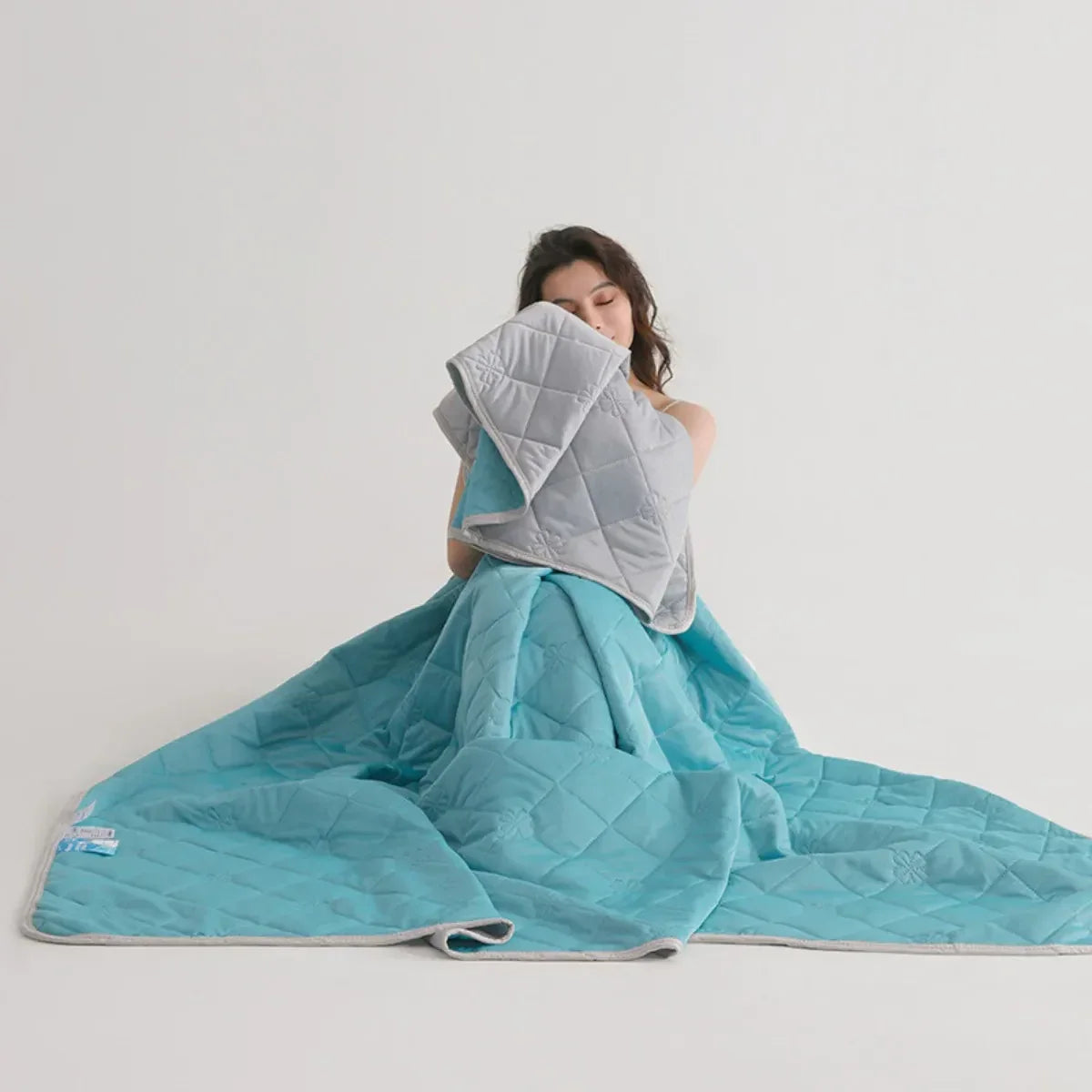 Dual-Sided Cooling Throw Blanket