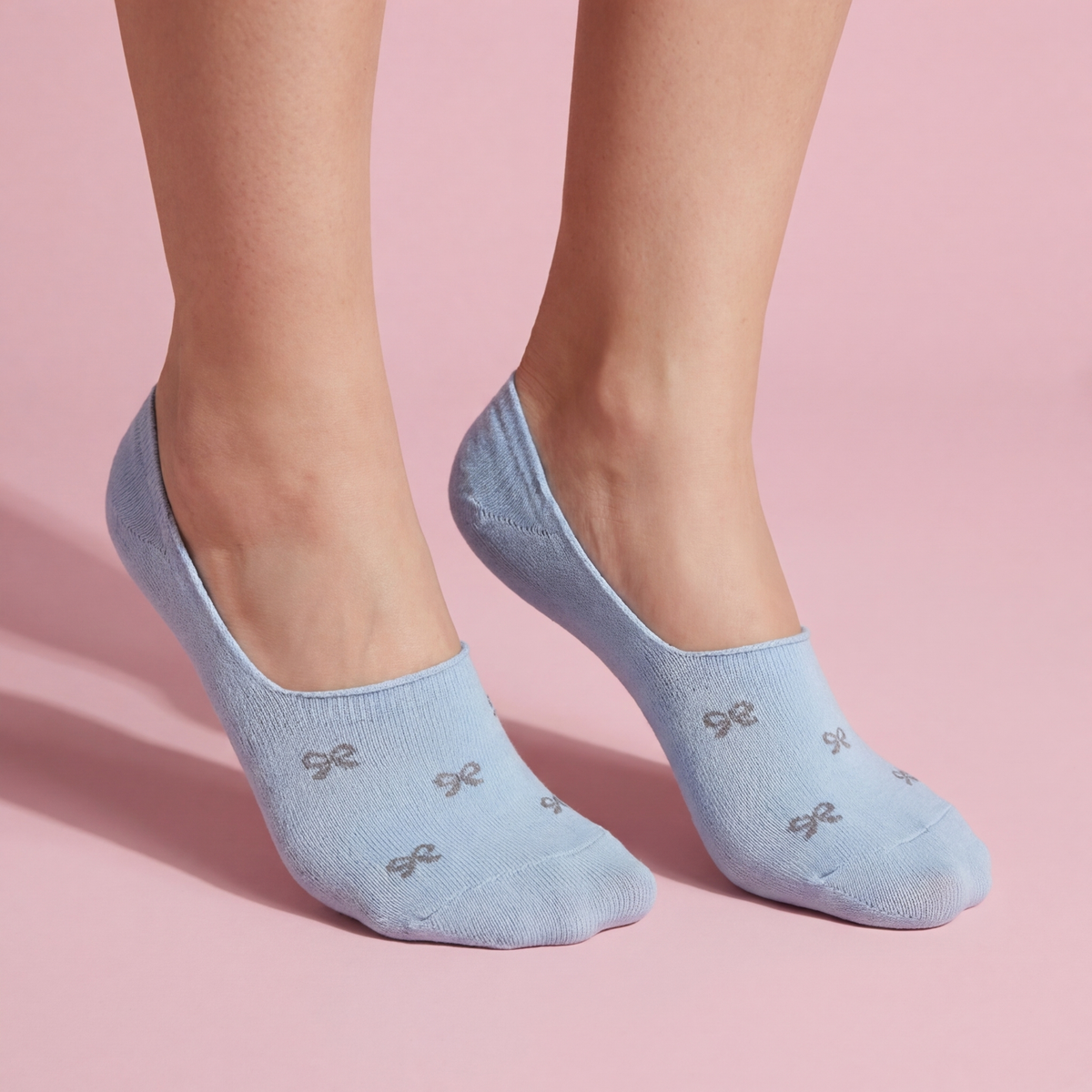 Anna-Kaci 5 Pairs Women's Bow Pattern Low Cut No Show Socks Breathable Mesh Knit Anti-Slip Design Multiple Color Options