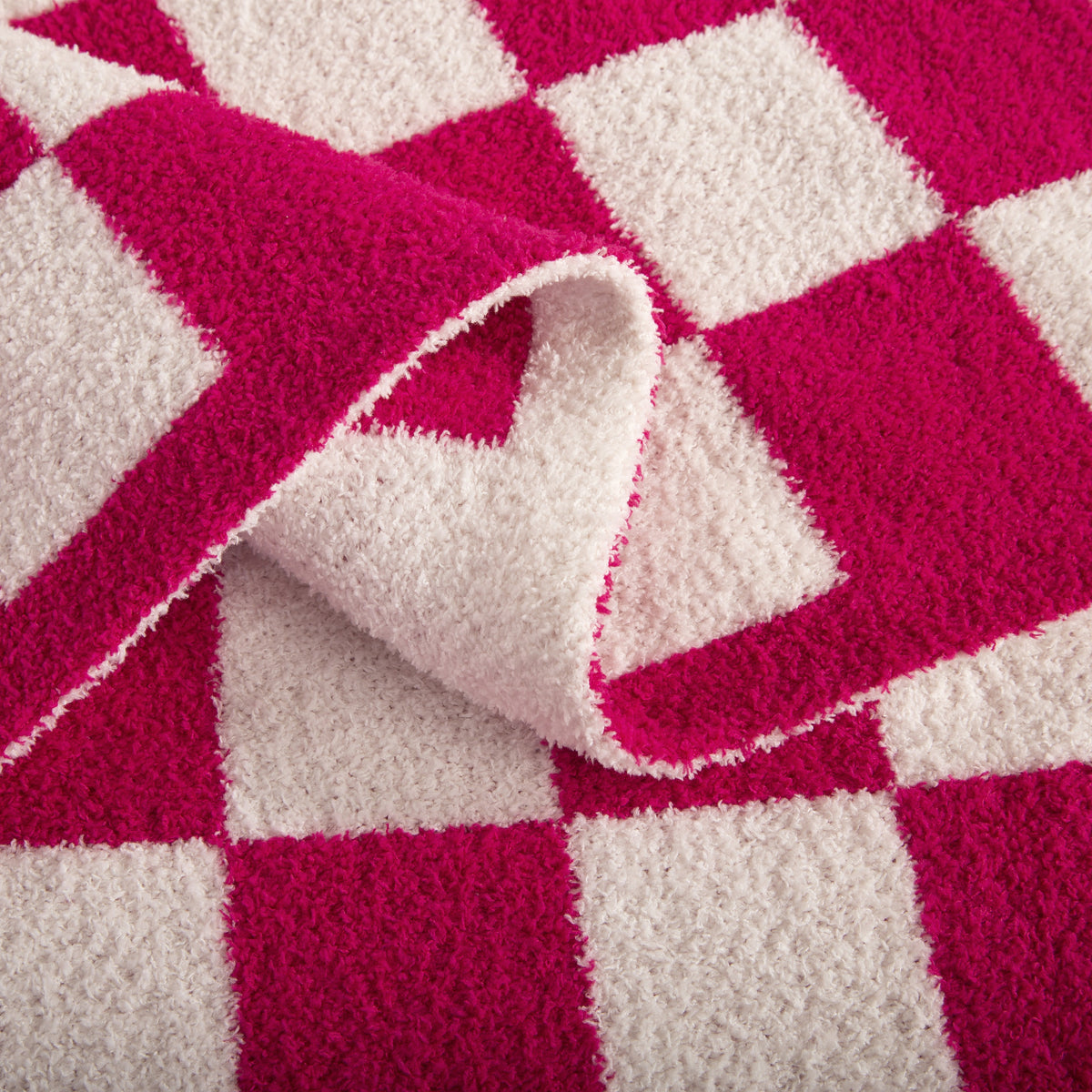 Elegant Comfort 50" x 70"  Ultra Soft Checkered Knitted Throw Blanket