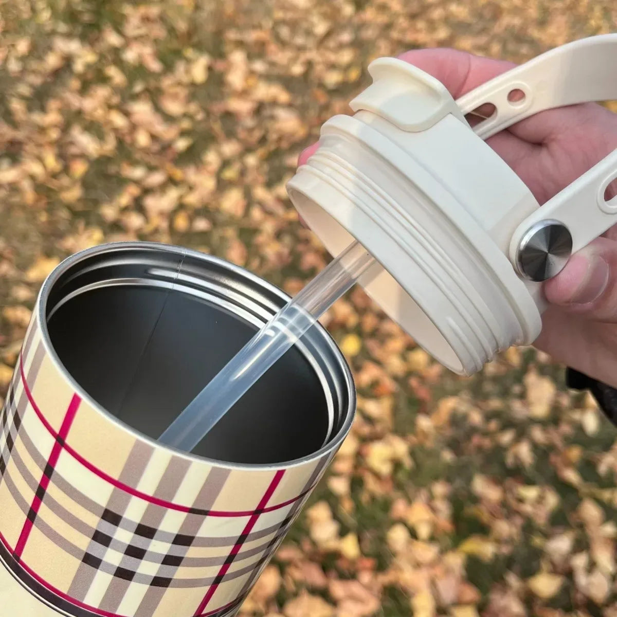 25oz Portable Sports Tumbler