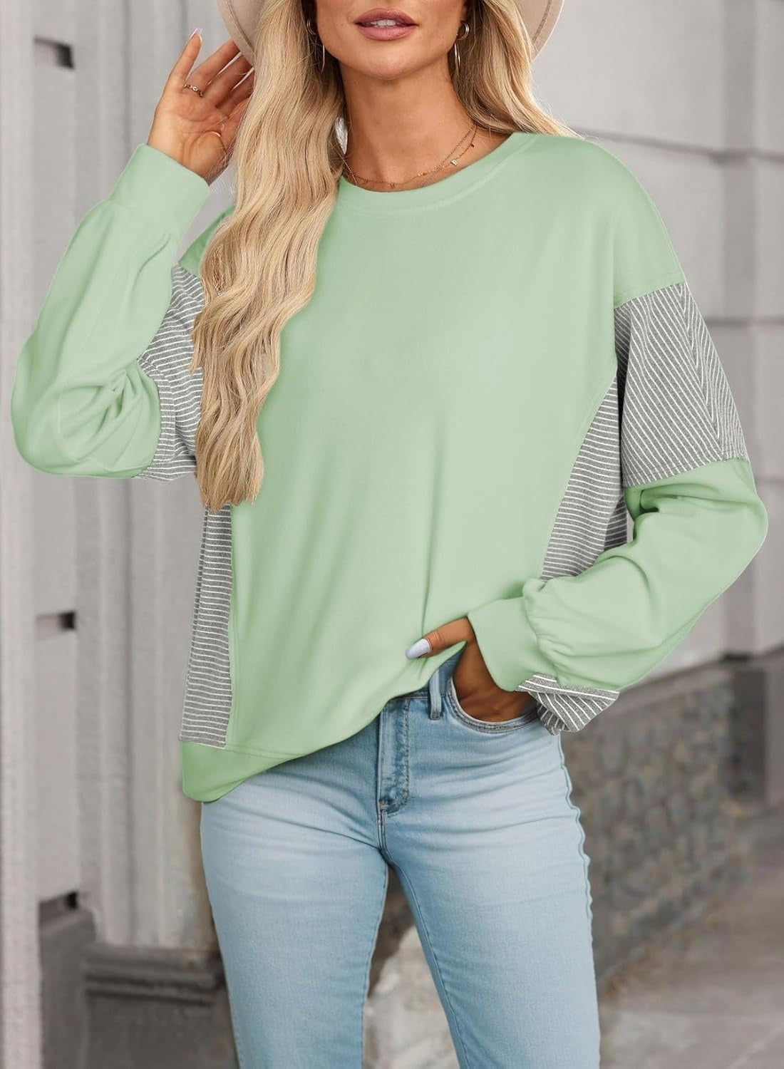 ✨Women's Crewneck Patchwork Stripe Long Sleeve Pullover Sweatshirts