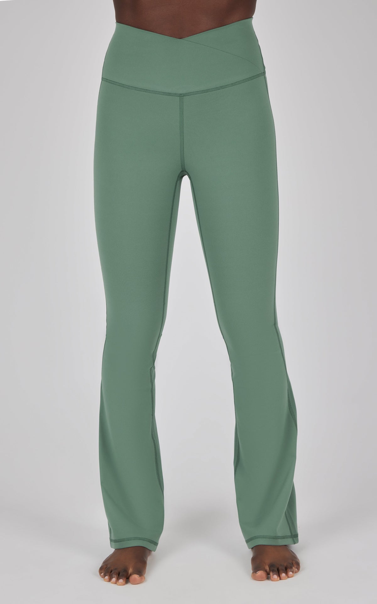 90 Degree by Reflex Lux Madison Crossover Elastic Free Waist 31 1/2 inch Flare Leg Pant