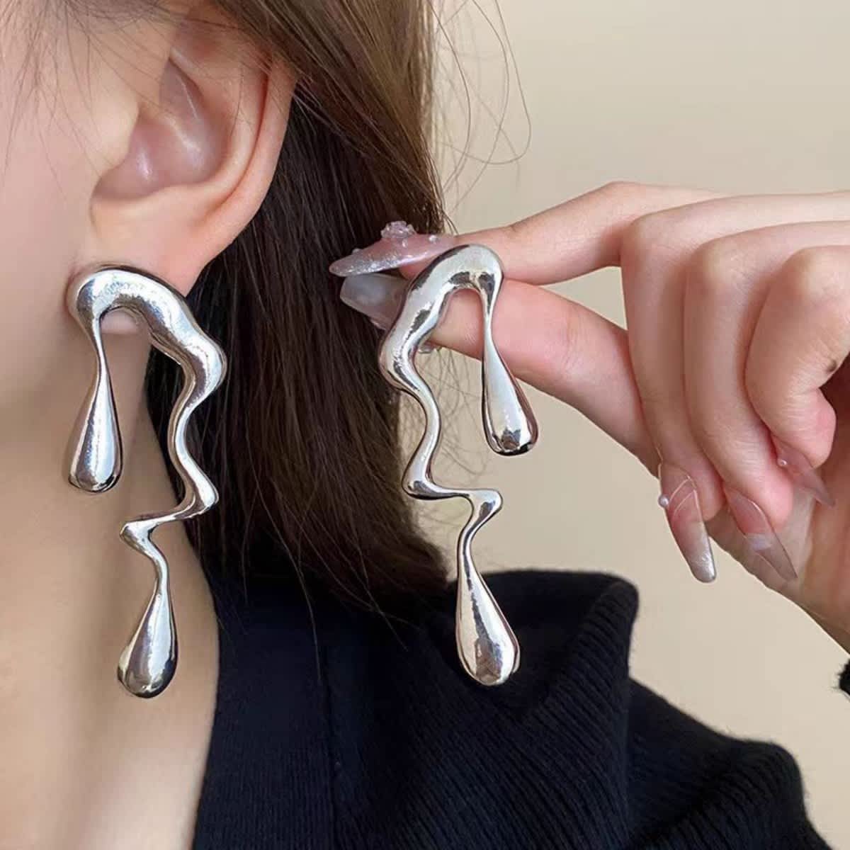 Irregular Wavy Drop Statement Earrings