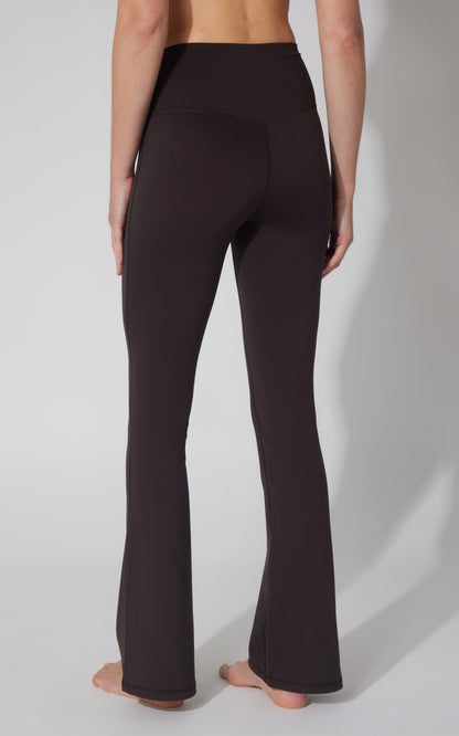 90 Degree by Reflex Lux Madison Crossover Elastic Free Waist 31 1/2 inch Flare Leg Pant