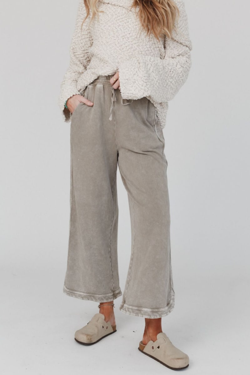 ✨So Comfy Wide Leg Pant Cropped Length