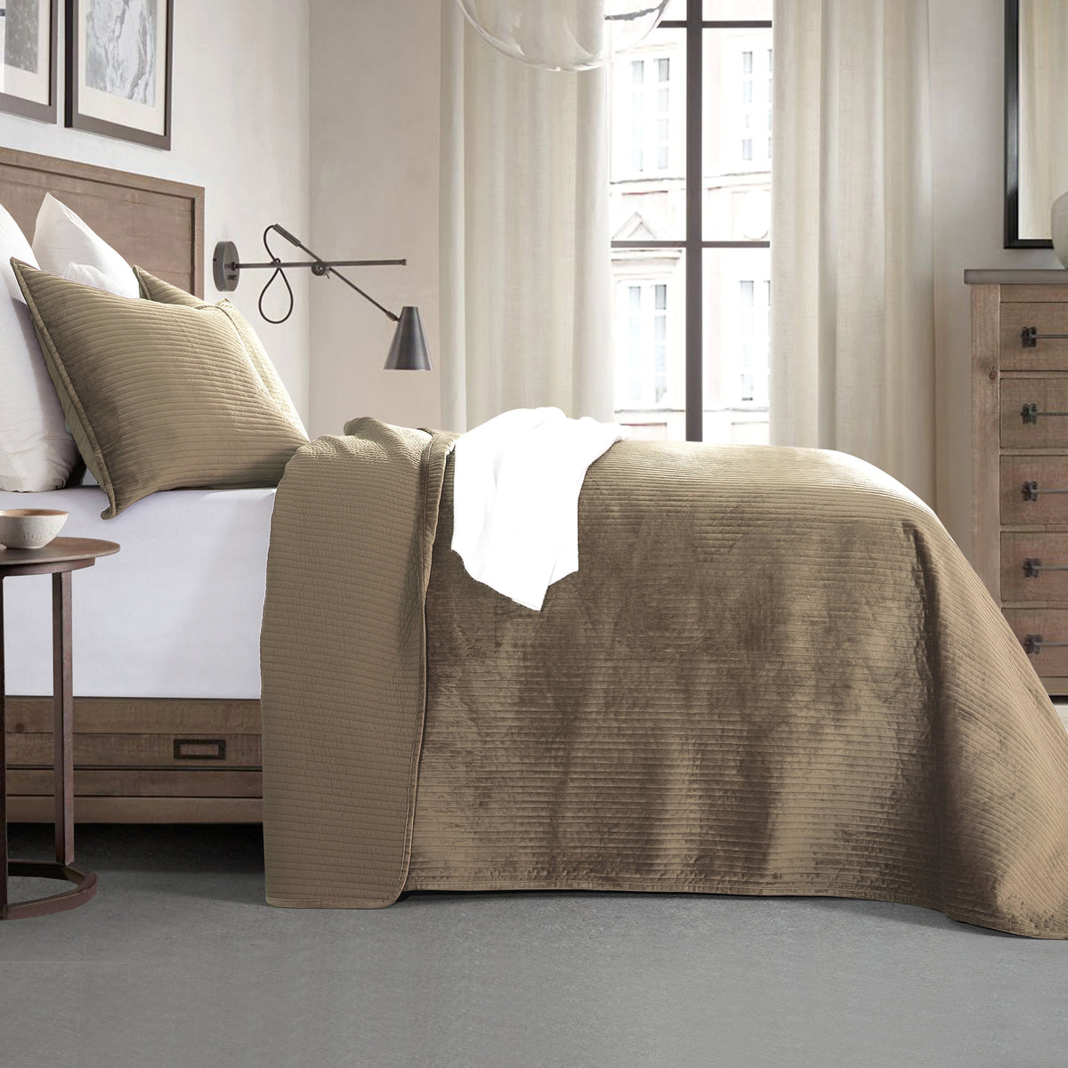 Elegant Comfort 3-Piece Velvet Corduroy Stripe Quilted Bedspread Coverlet Set