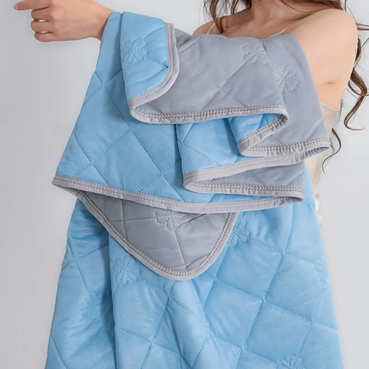 Dual-Sided Cooling Throw Blanket