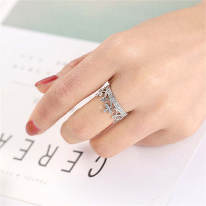 Cubic Zirconia & Silvertone Crown Band