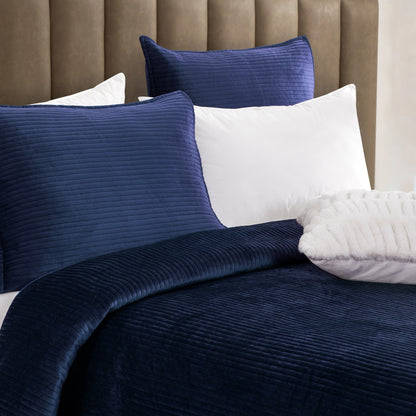Elegant Comfort 3-Piece Velvet Corduroy Stripe Quilted Bedspread Coverlet Set
