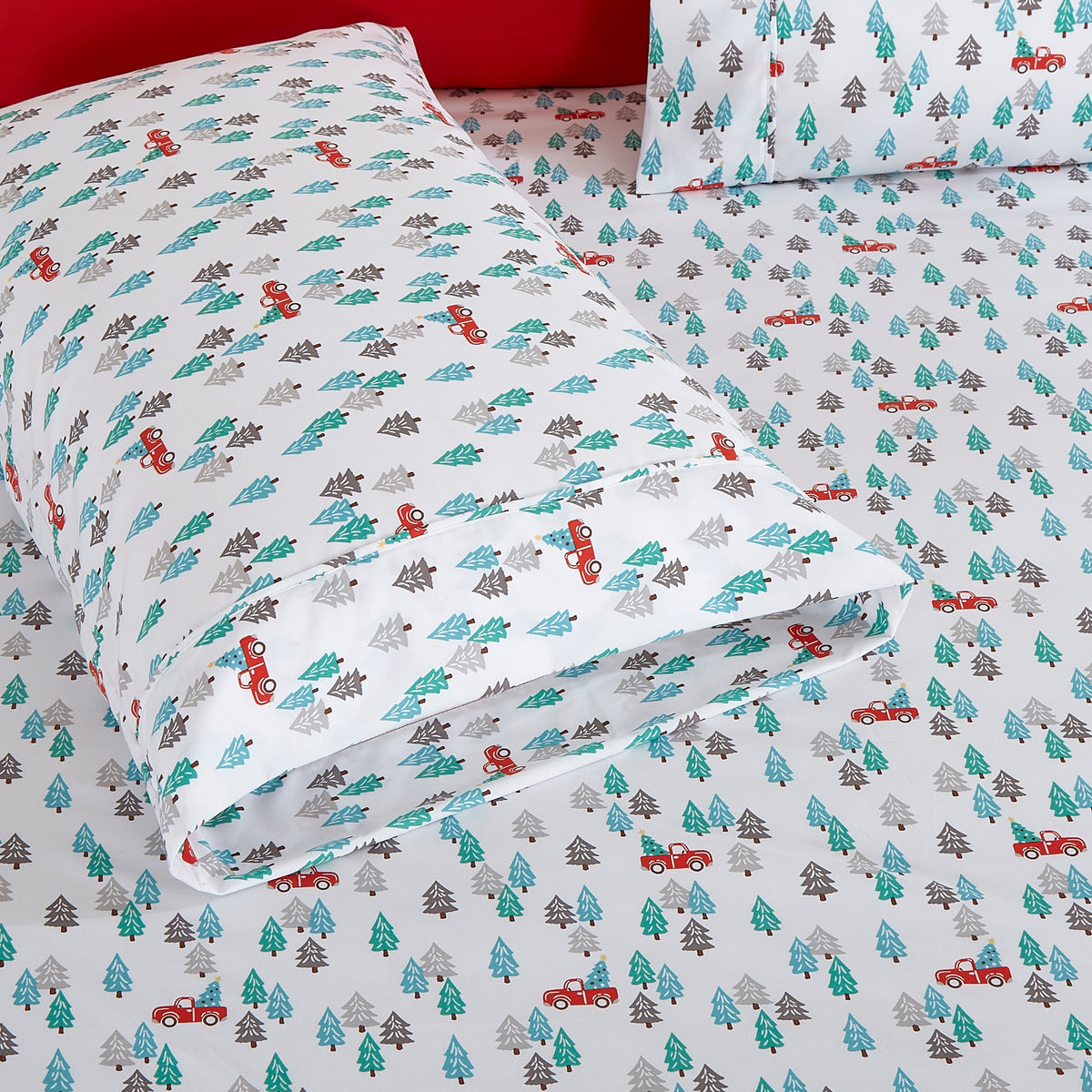 Elegant Comfort 6-Piece Christmas & Holiday Sheet Set - Soft as a Hotel Premium Quality