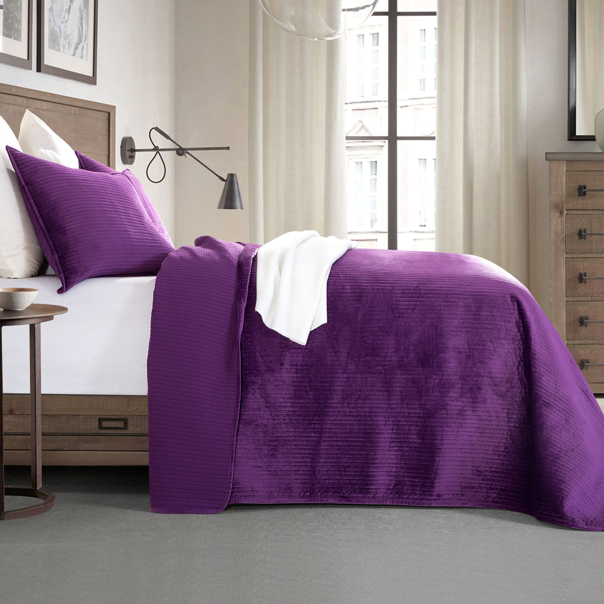 Elegant Comfort 3-Piece Velvet Corduroy Stripe Quilted Bedspread Coverlet Set