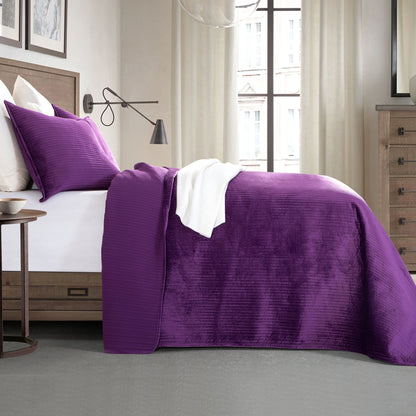 Elegant Comfort 3-Piece Velvet Corduroy Stripe Quilted Bedspread Coverlet Set