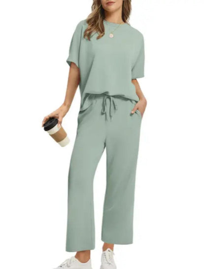 2026 Women Oversized Tshirt and Wide Leg Crop Pants 2 Piece Sets