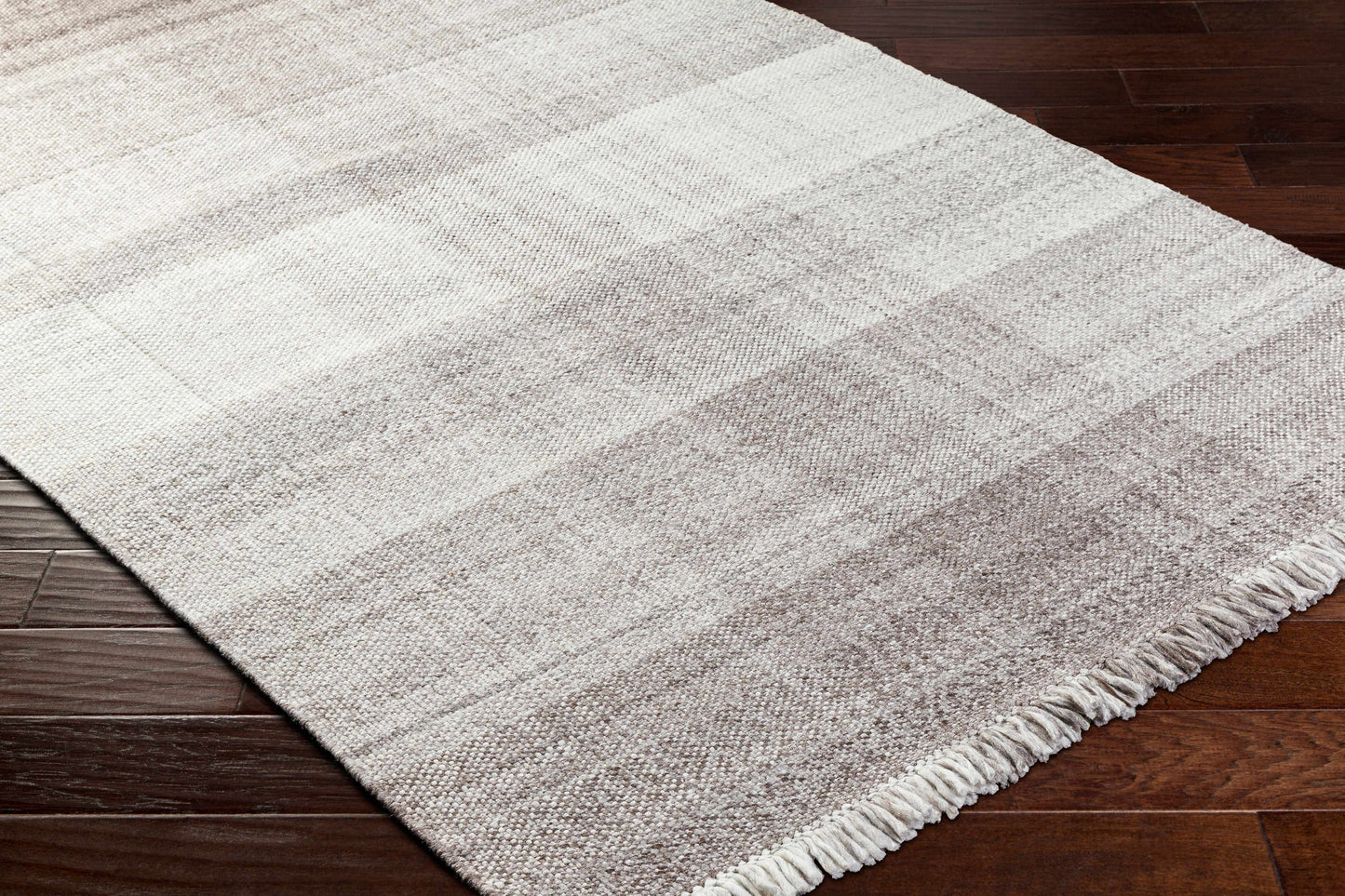 Fiora Area Rug