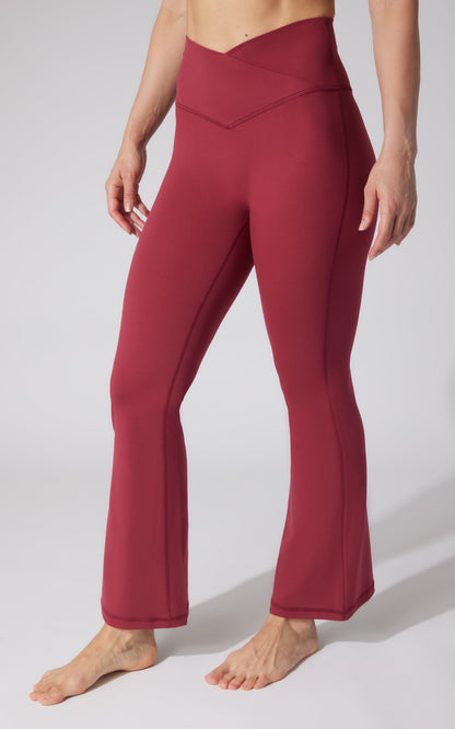 90 Degree by Reflex Lux Sophia 29.5" Crossover Flare Pant