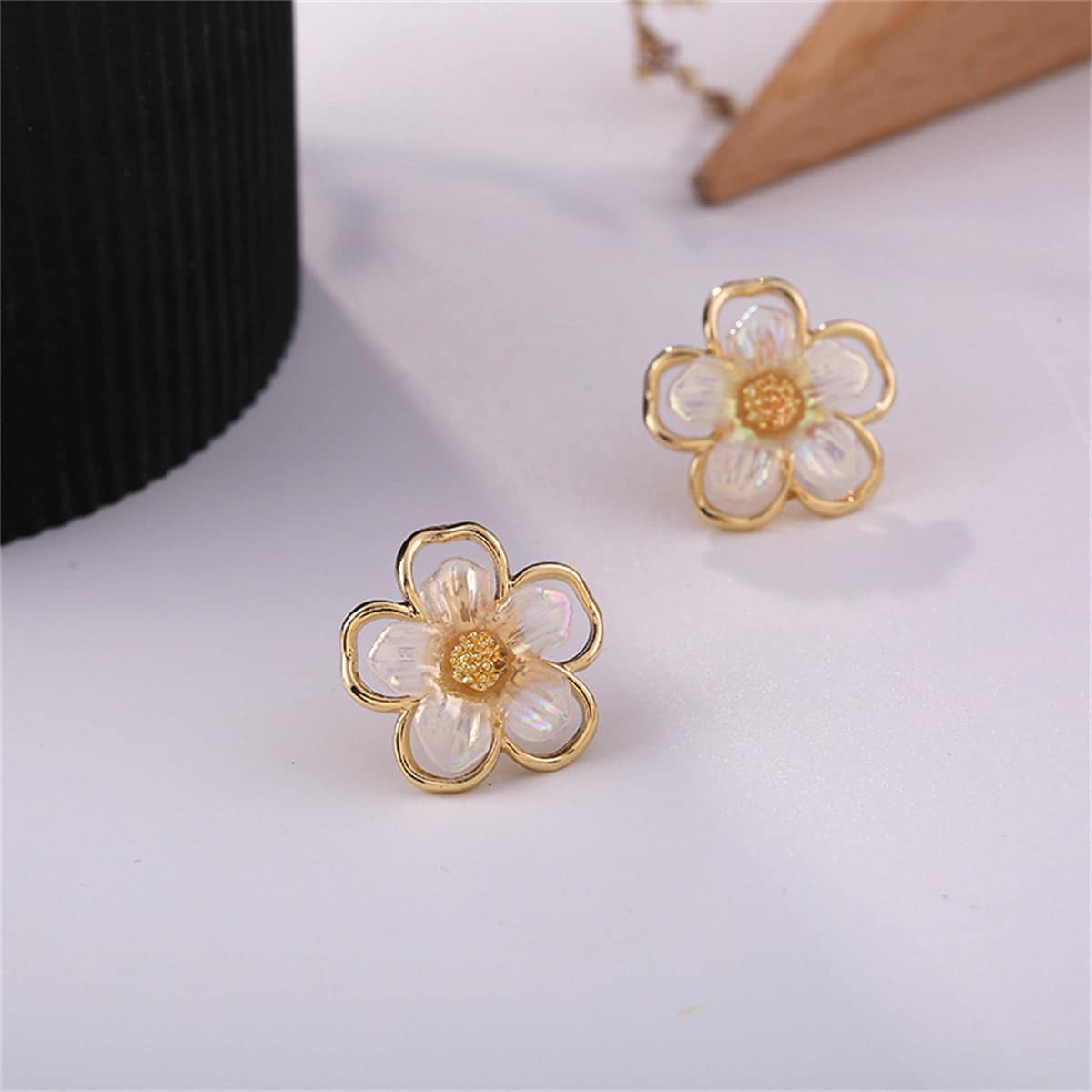 Acrylic & Goldtone Flower Stud Earrings