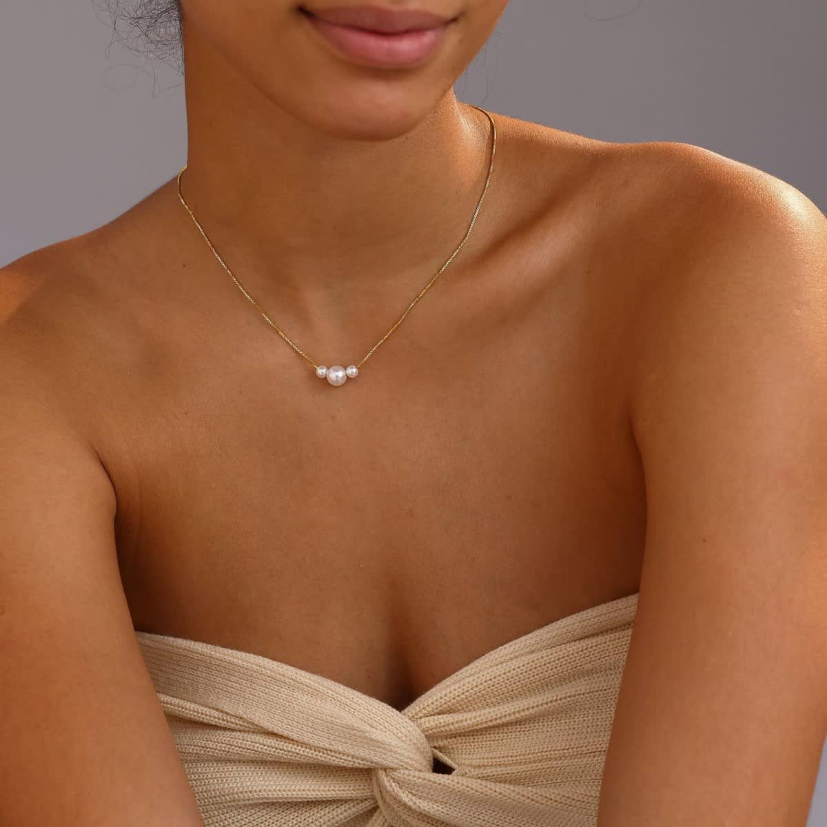 Dainty 3 Pearl Snake Chain Necklace for Women