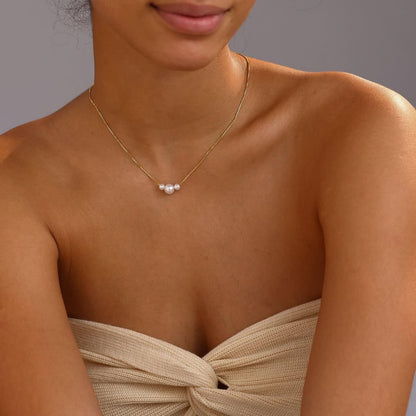 Dainty 3 Pearl Snake Chain Necklace for Women